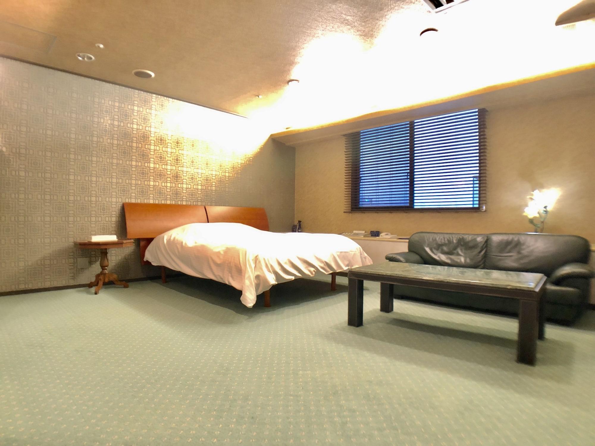 Hotel Ritz Koshien Nishinomiya Extérieur photo